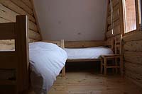 стая с две легла